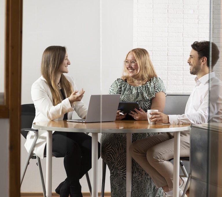 Gemeinsame Besprechung